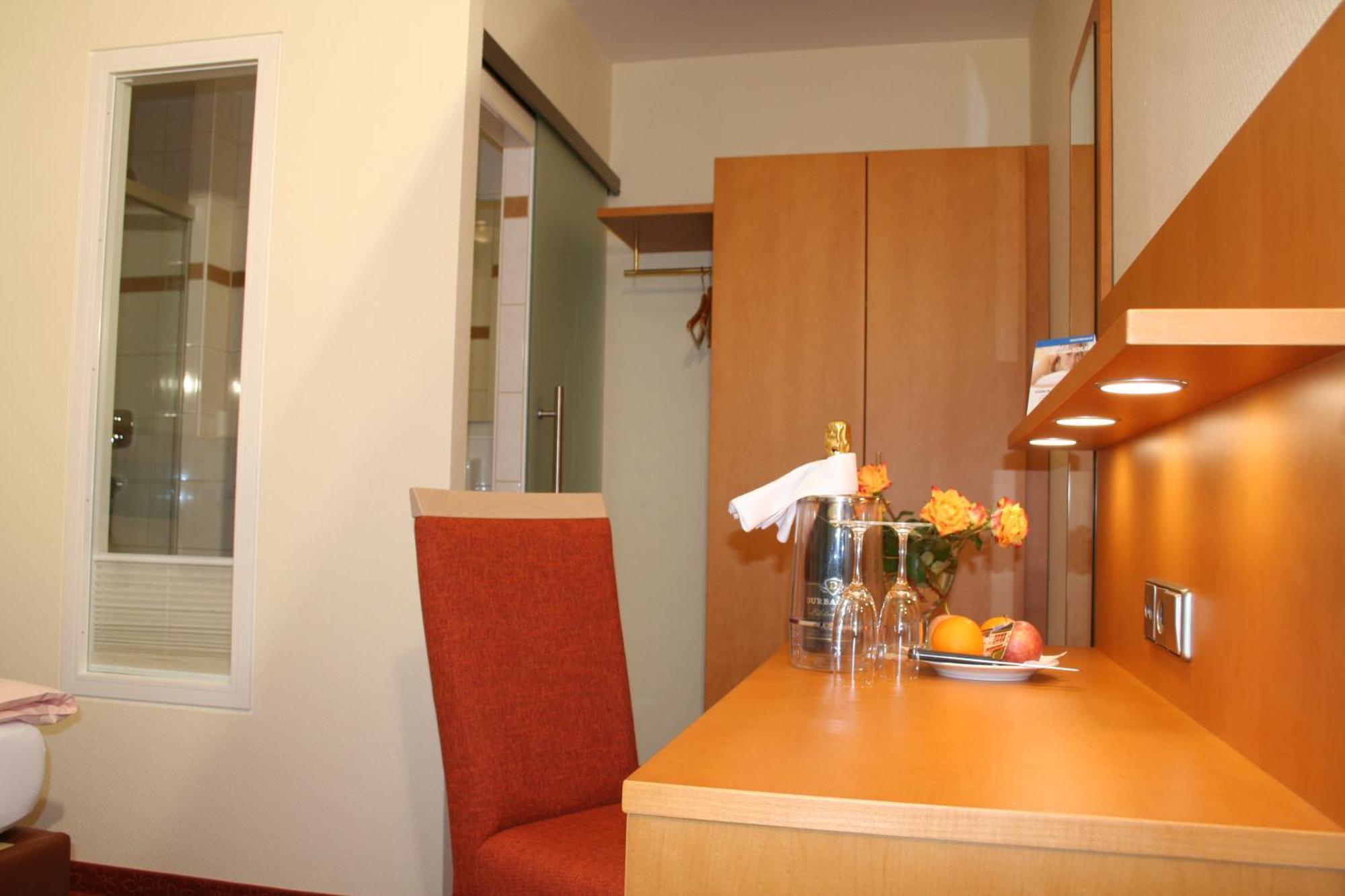 Hotel Sonnenhof 바드윌드바드 객실 사진