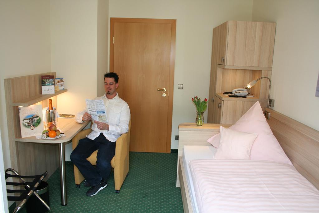 Hotel Sonnenhof 바드윌드바드 외부 사진